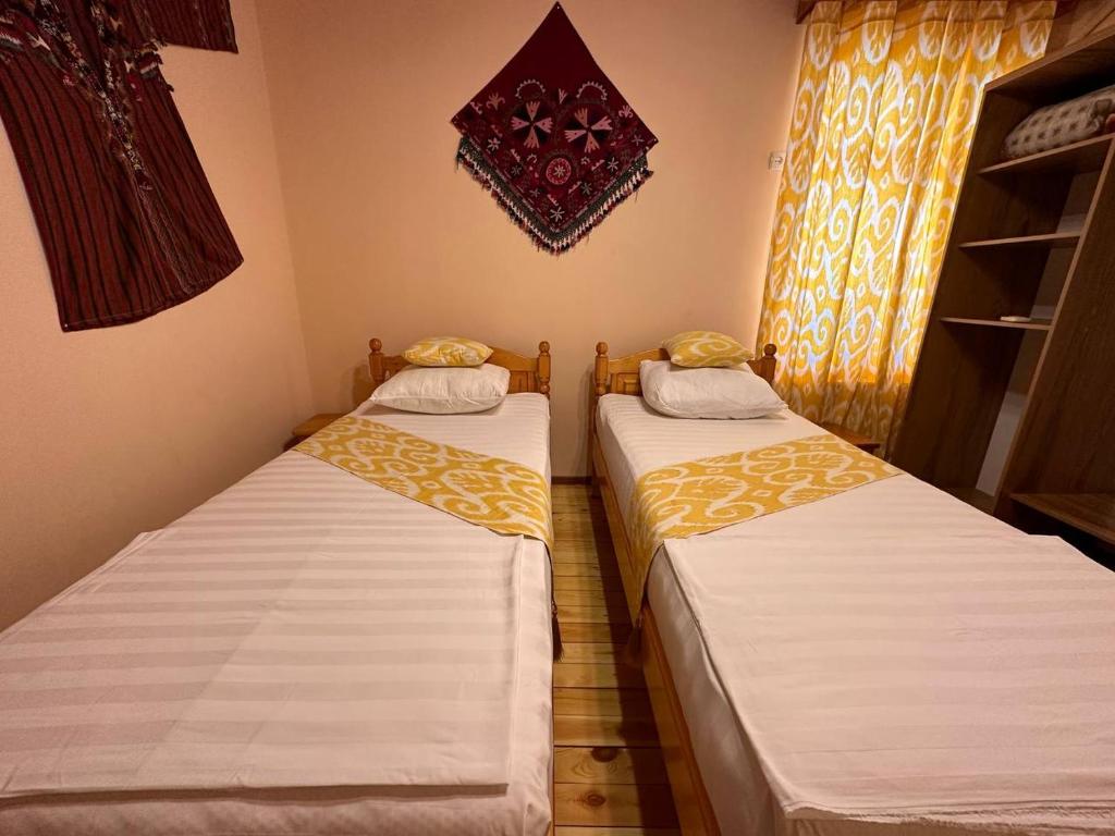 Sarrafon Guest House