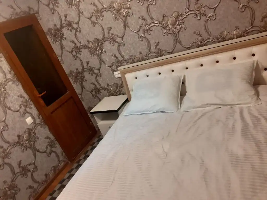 Asdiqa Hotel