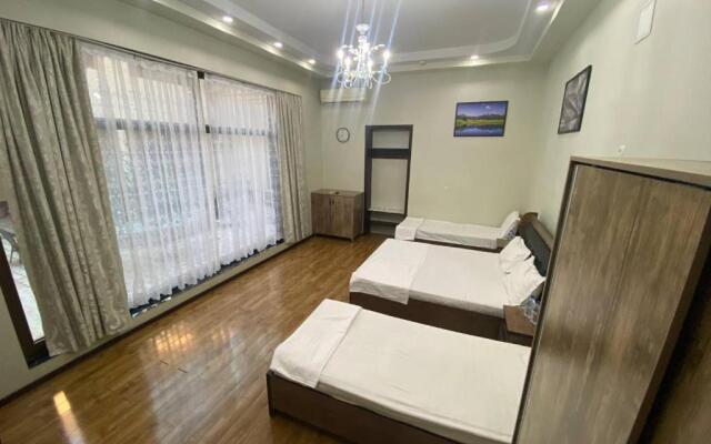 Mini-hotel Alisher Hotel