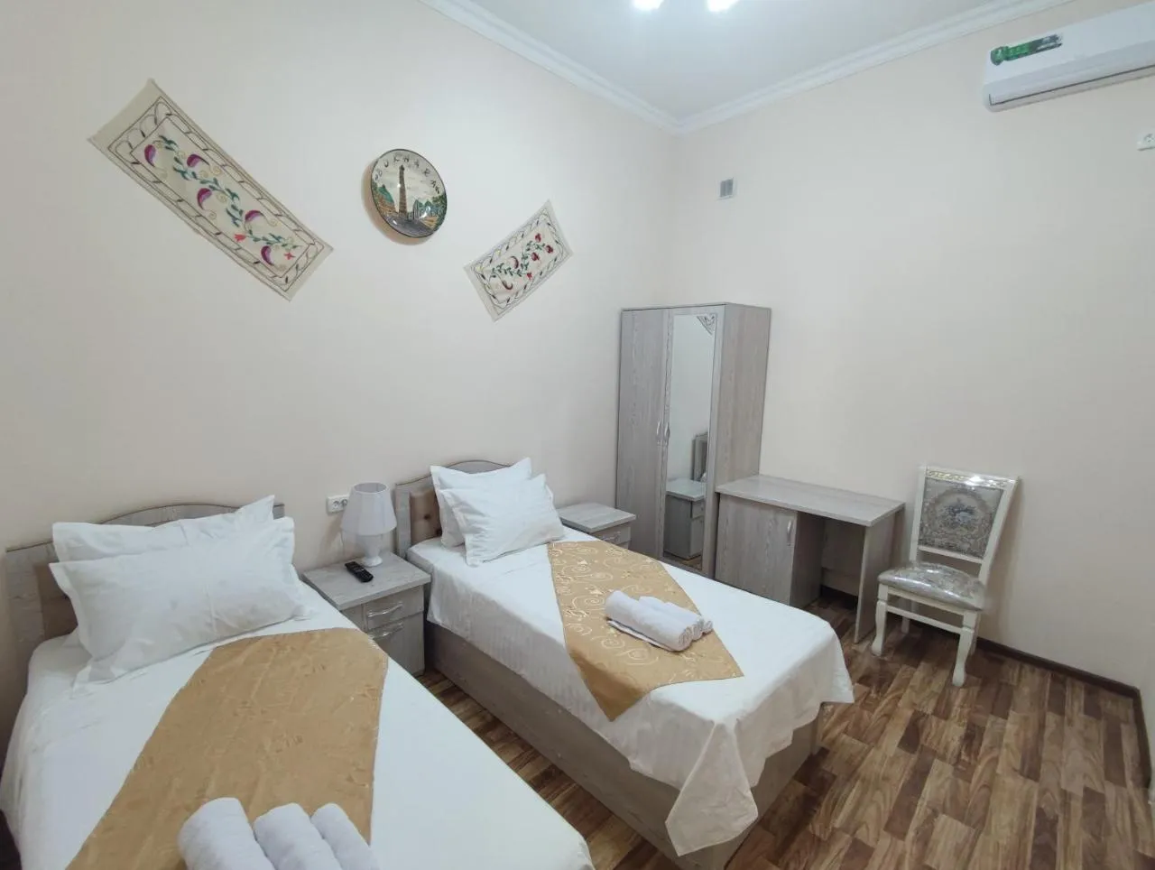 Al-Adl Hotel