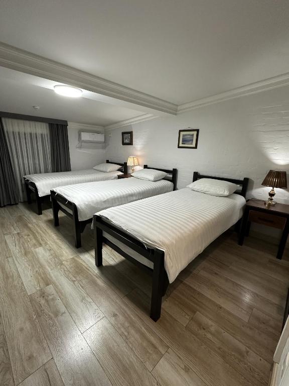 Nest Inn
