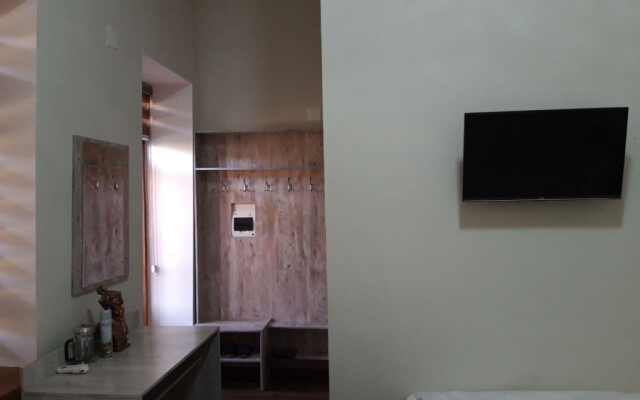 Al-Taymur Palace Hotel