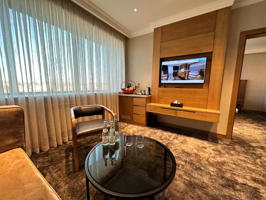 Frankfort Hotel & Spa