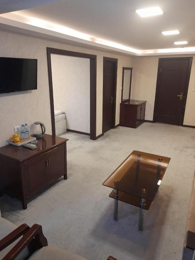 Sayohat Sari Hotel