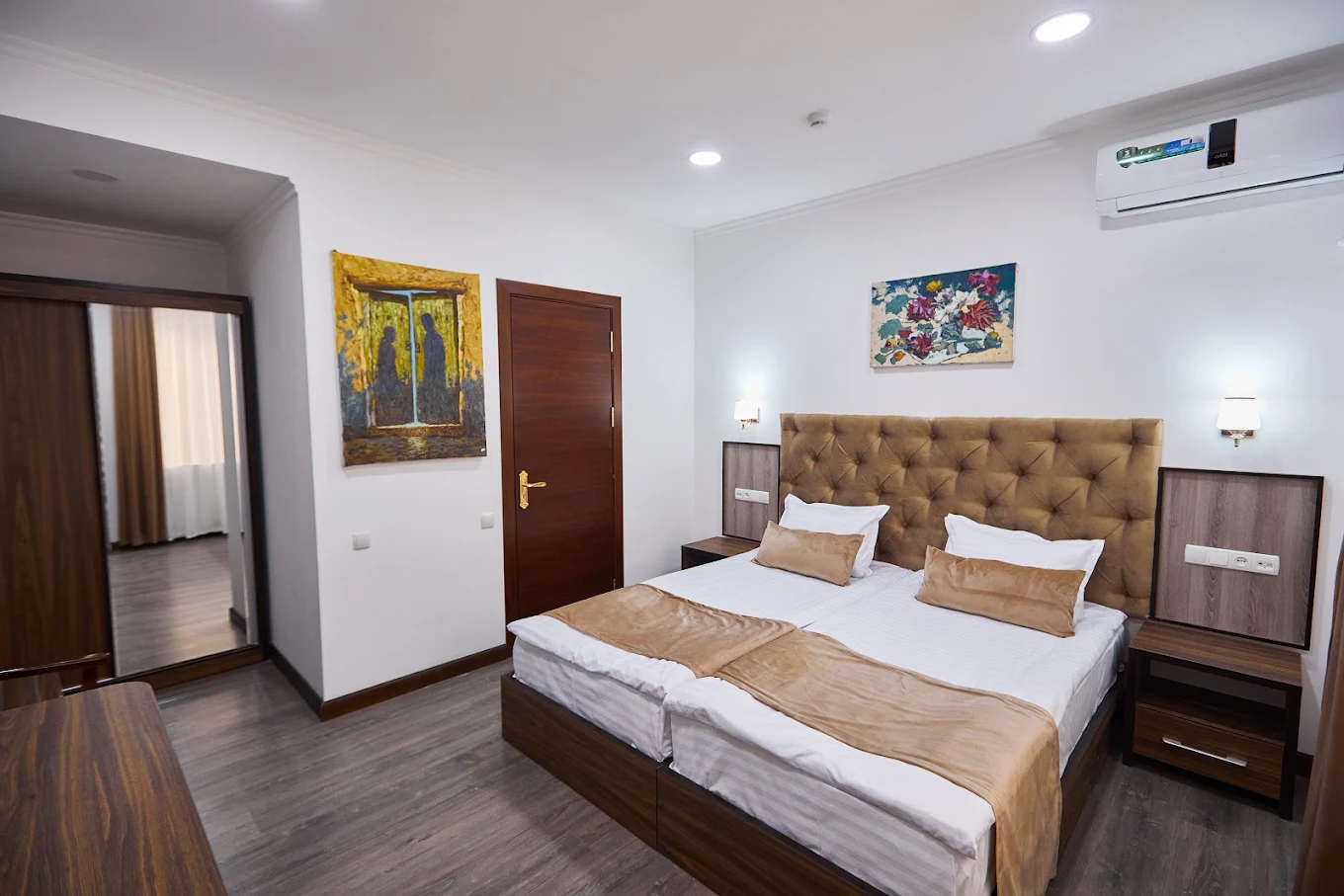 Grand Art Premium Hotel