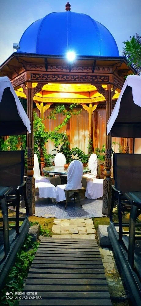 Hotel Hon Saroy