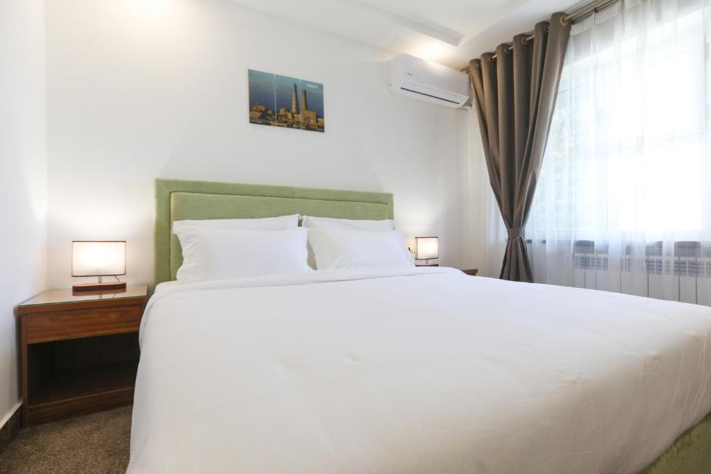 Sunrise Hotel