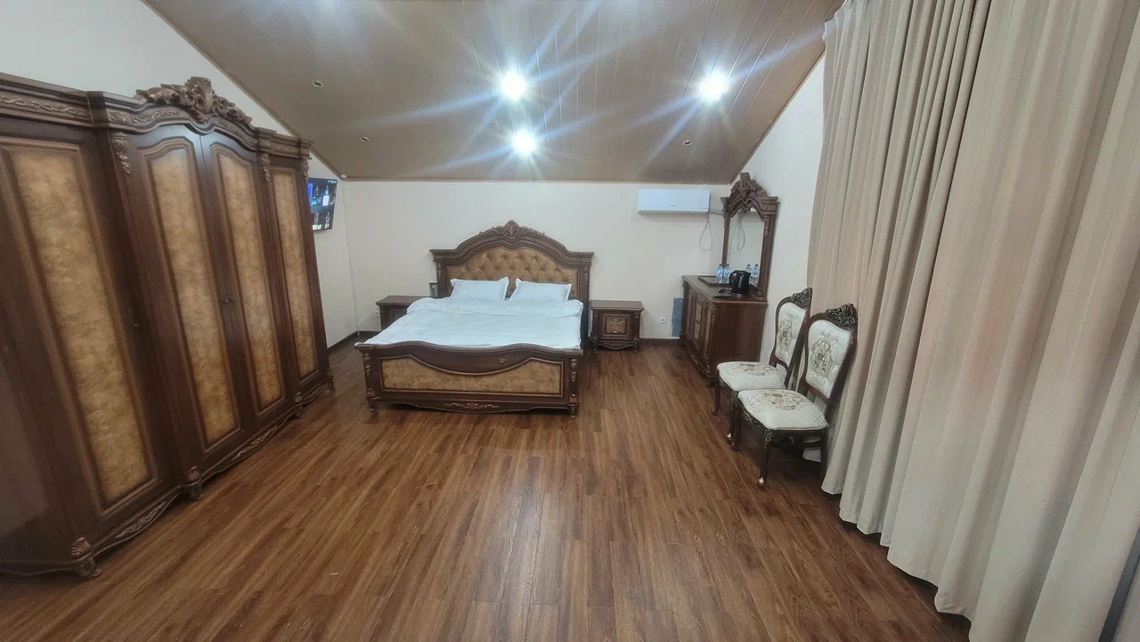 7 Days Home Hotel