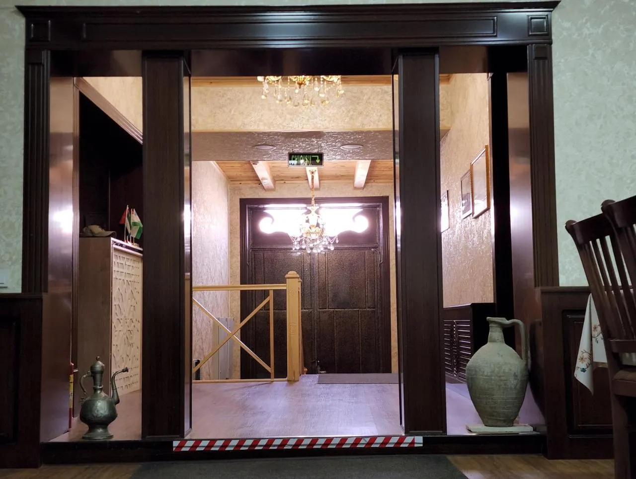 Donish Hotel