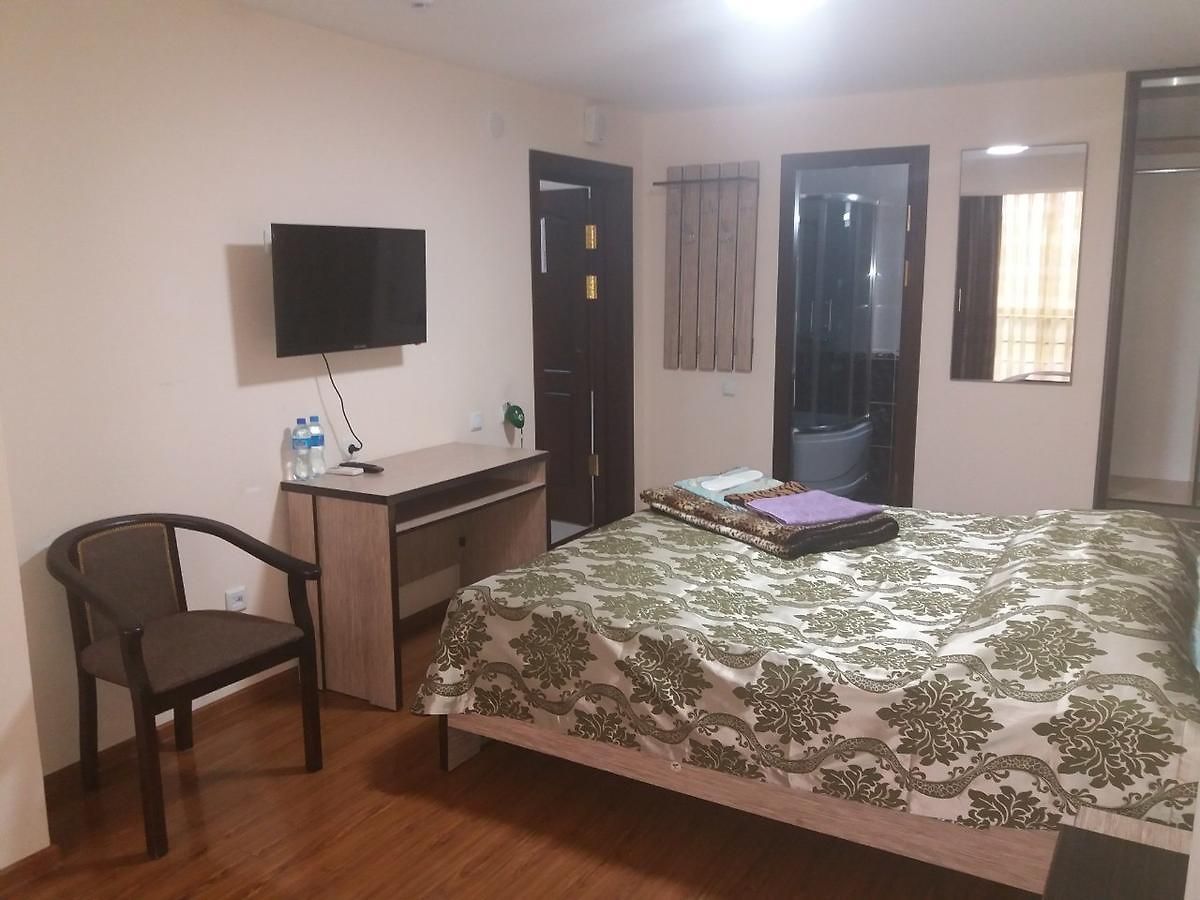 Sayohat Sari Hotel