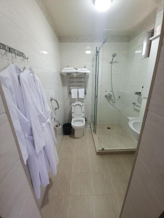 Chorsu Inn Guest House