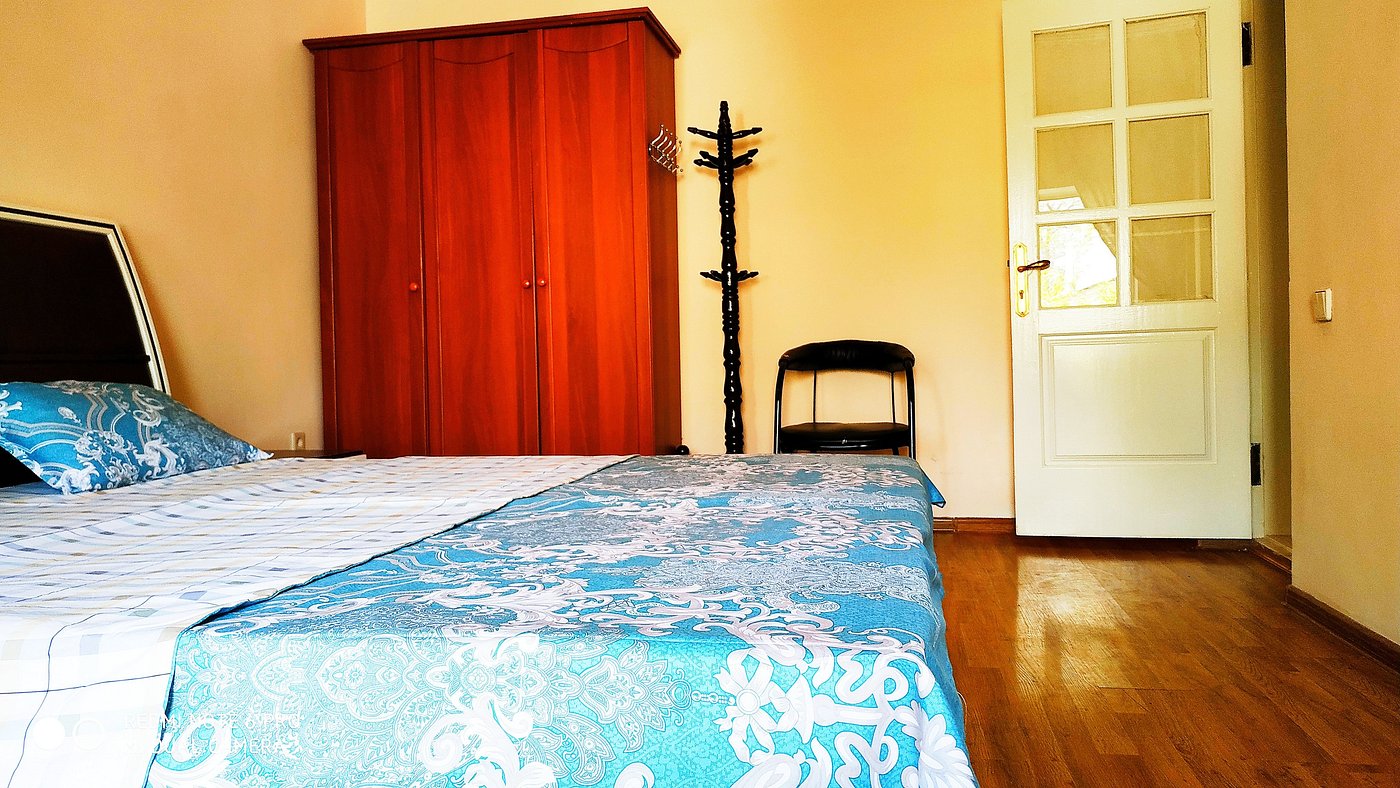 Camelot Inn Navigator