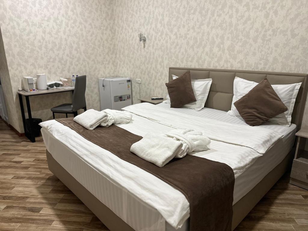 Big Star Hotel