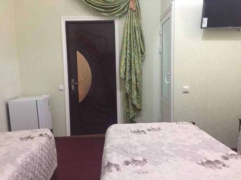 Tohir Ota guest house