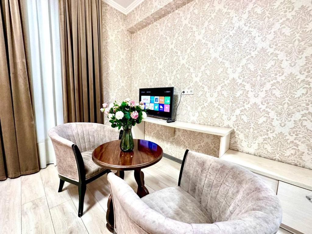 Izza Palace Hotel