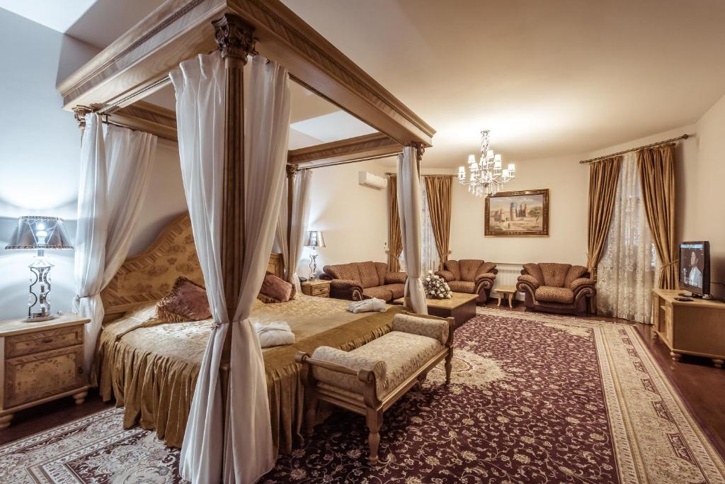 Ichan Qala Premium Class Boutique Hotel