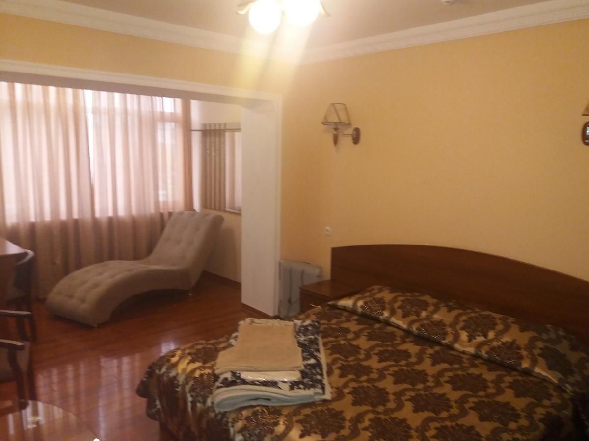 Sayohat Sari Hotel