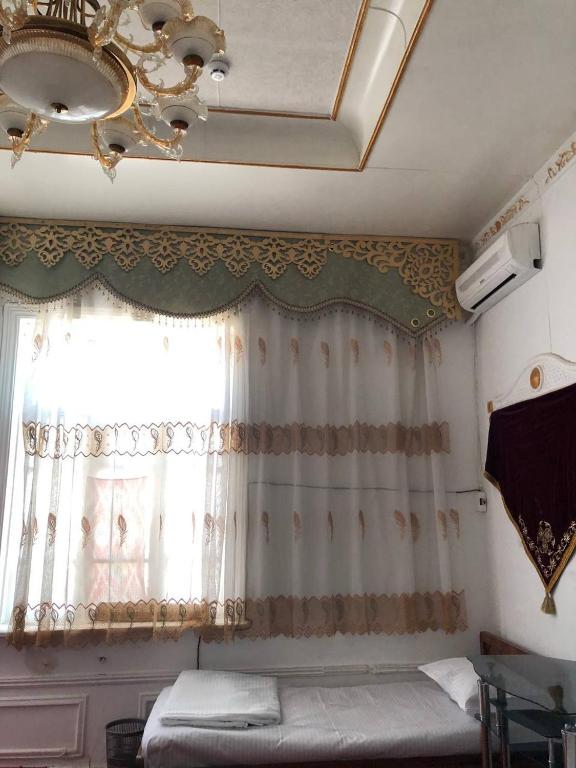 Khan Rooms