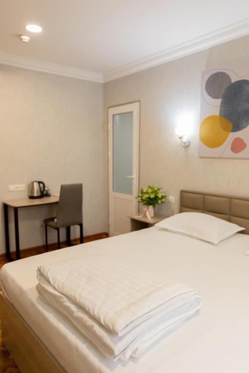 Big Star Hotel