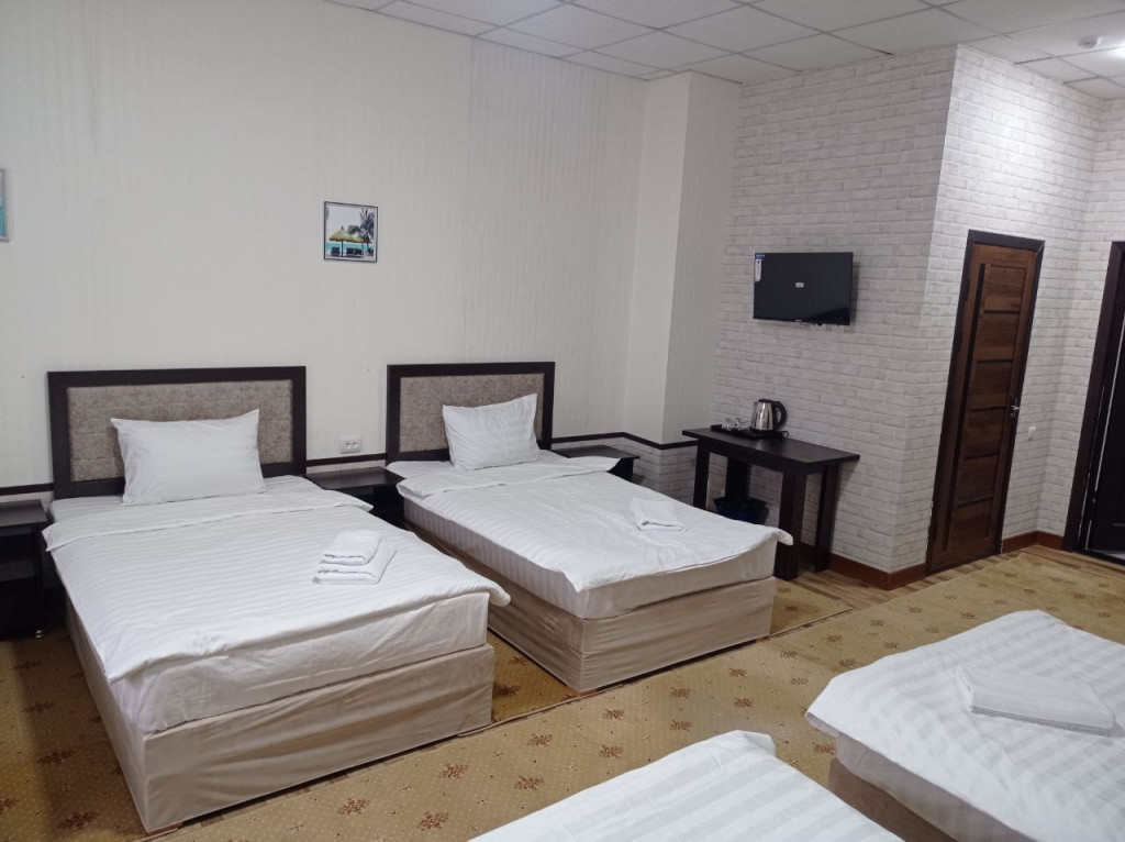 Saroylik Hotel