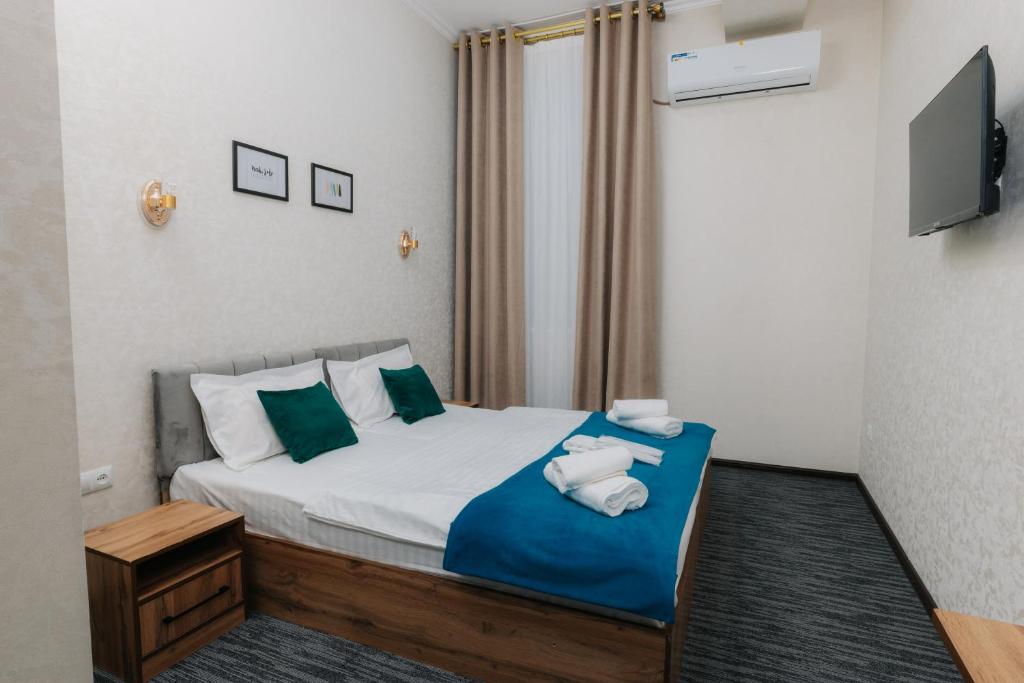 Resident Hotel