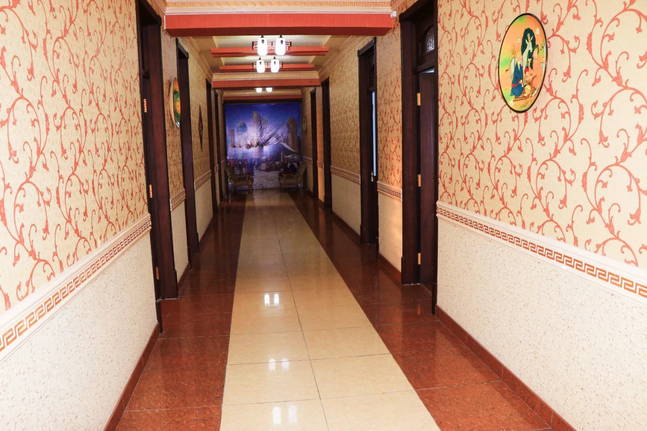 O'zbek Hotel