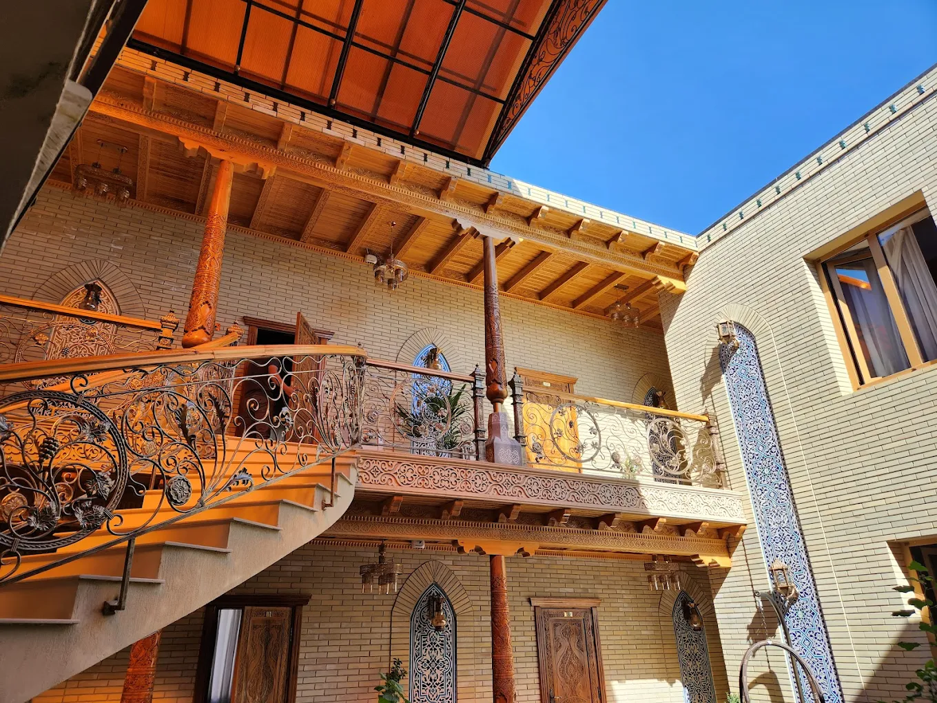 Zarafshon Boutique Hotel