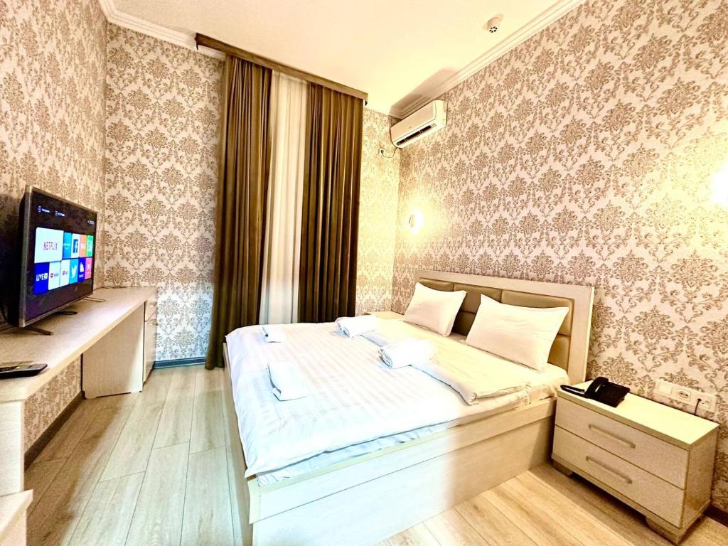 Izza Palace Hotel