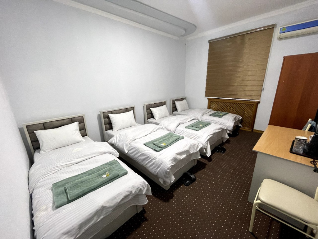 Glinka Hostel