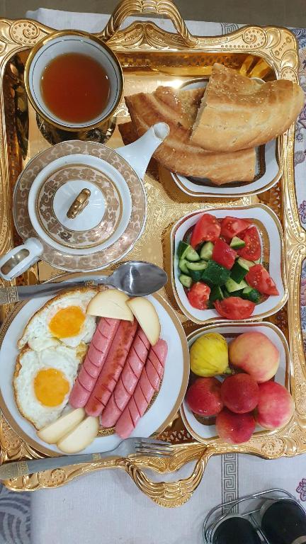 Fayzli Guest House
