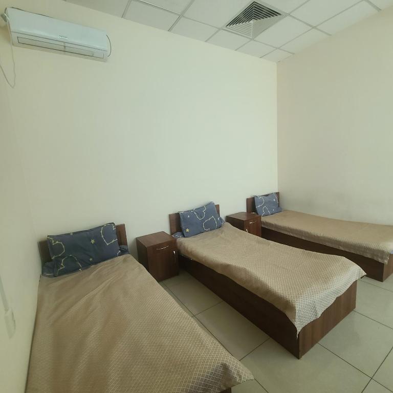 Algoritm Hostel