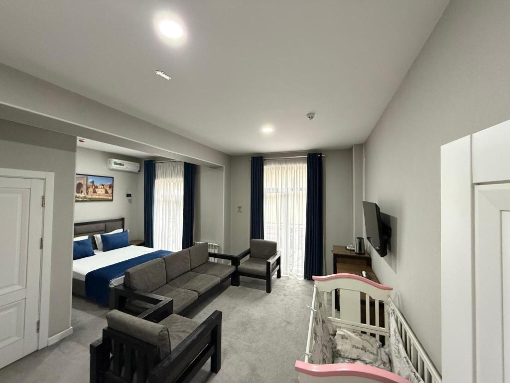Merci Hotel