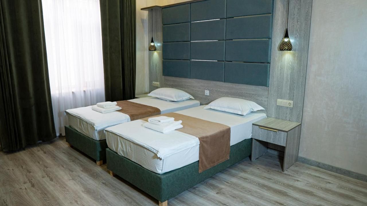 Atrium Hotel