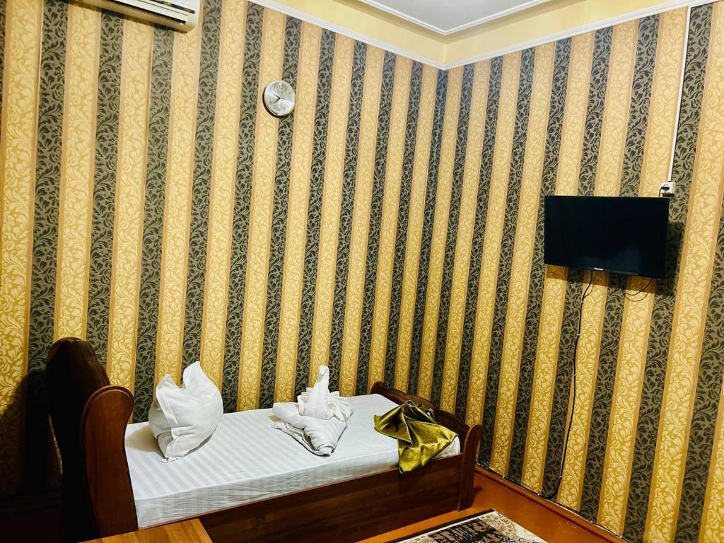 Mir Hostel