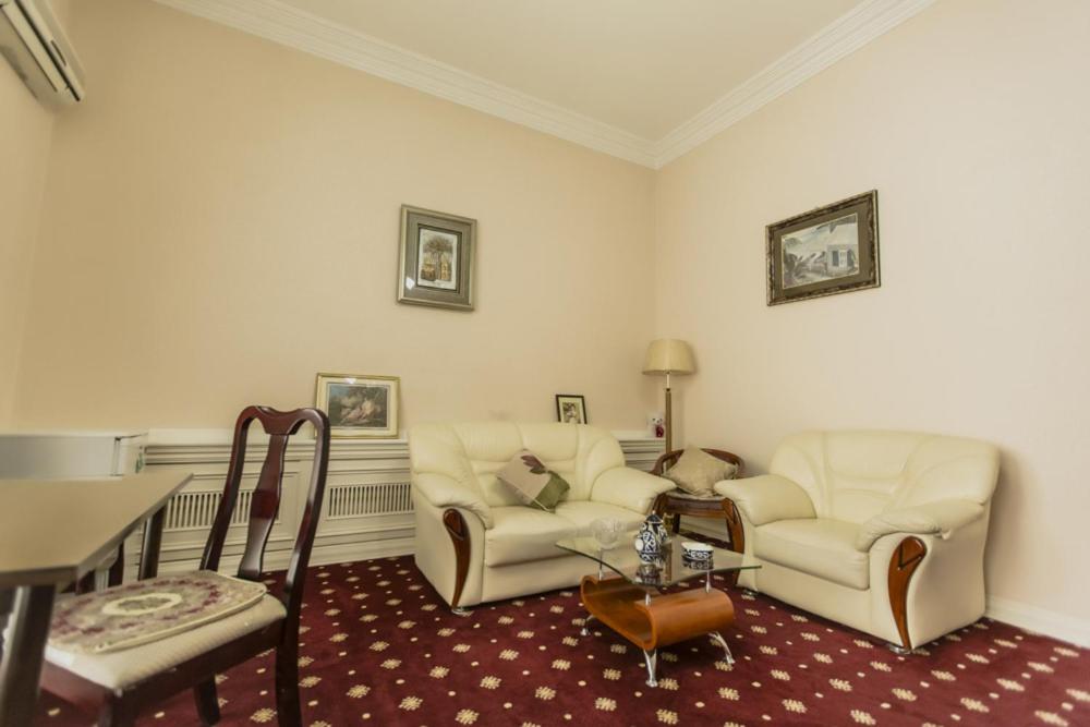 Konstantin Hotel