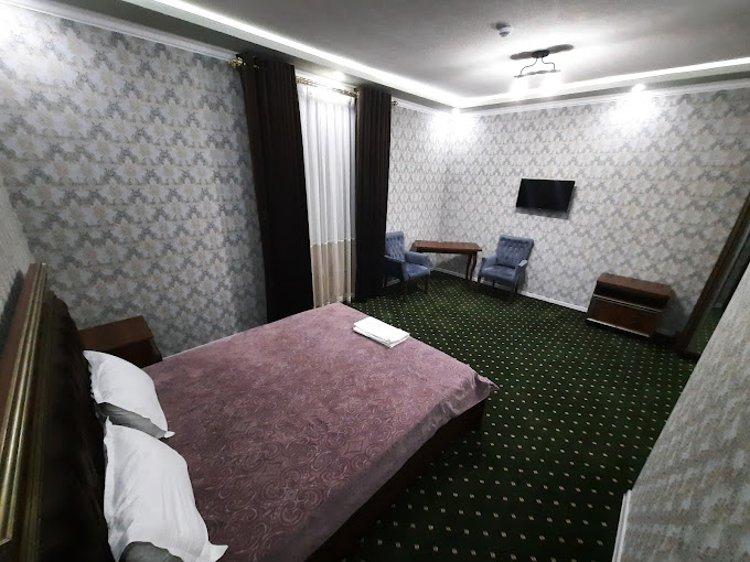 Ifor Hotel