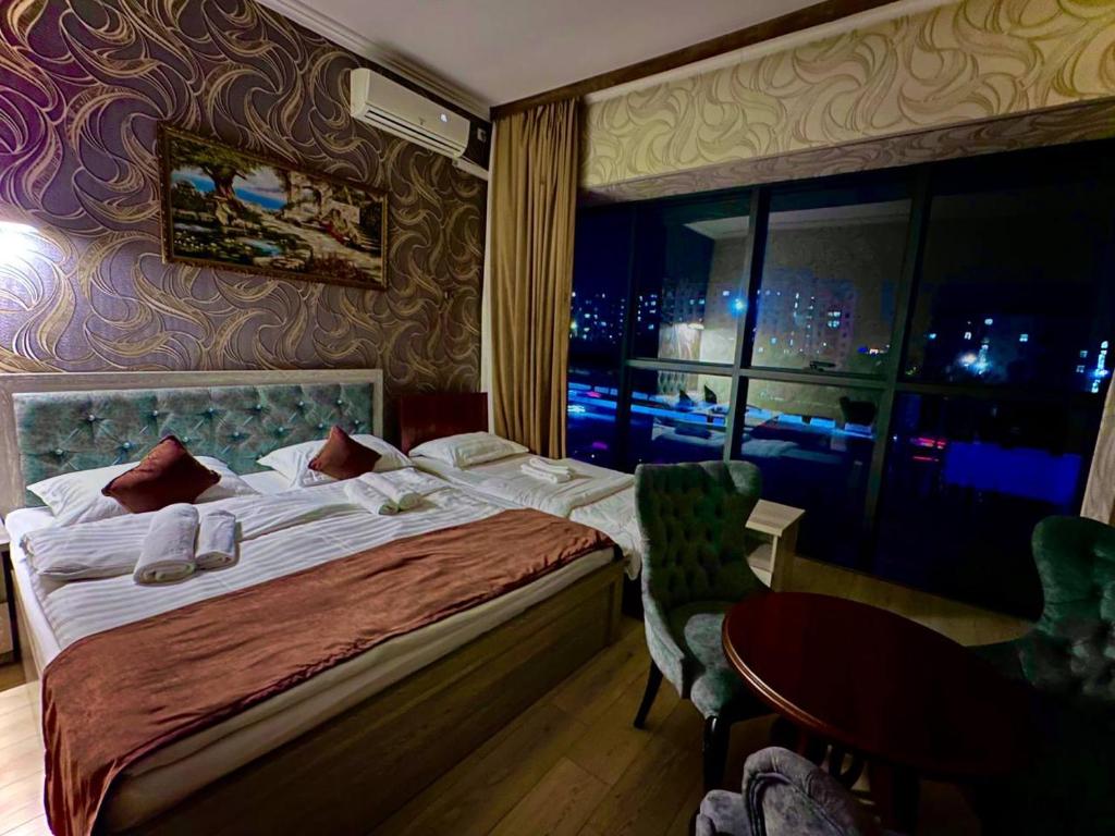 Izza Palace Hotel