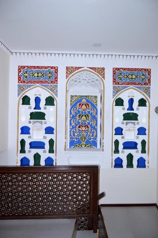 Sukhrob Barzu Hotel