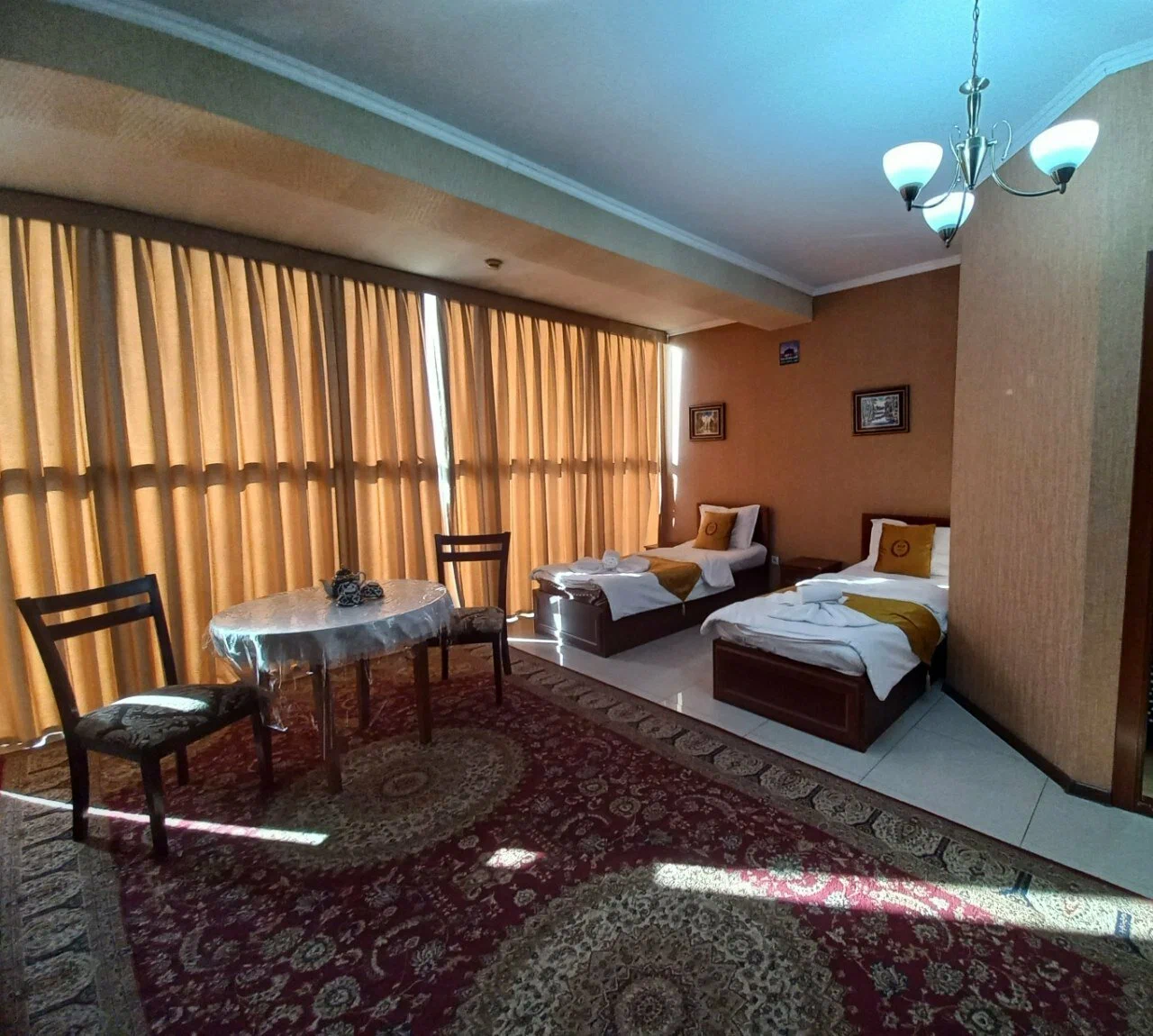 Al-Farobiy Hotel