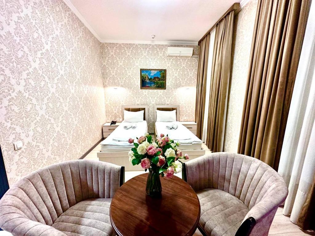 Izza Palace Hotel