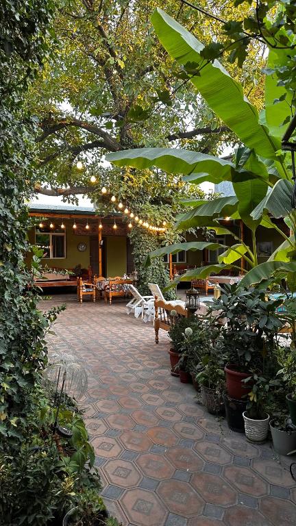 Green Yard Boutique Guest House