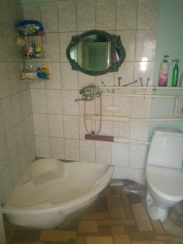 Nodir House