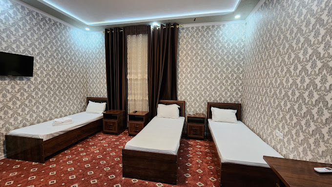 Ifor Hotel