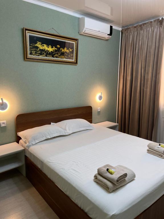 Green Hotel
