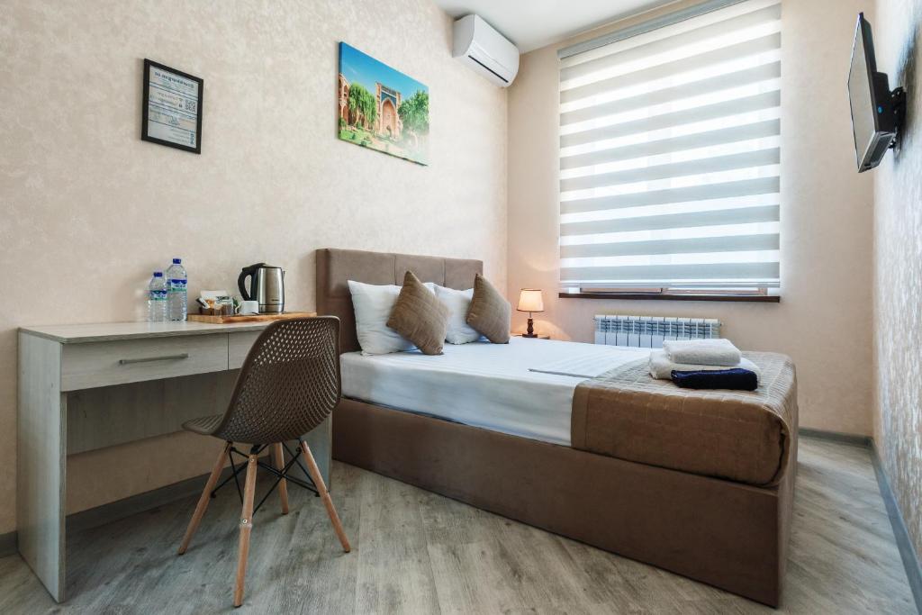 Turkkurgan Hotel