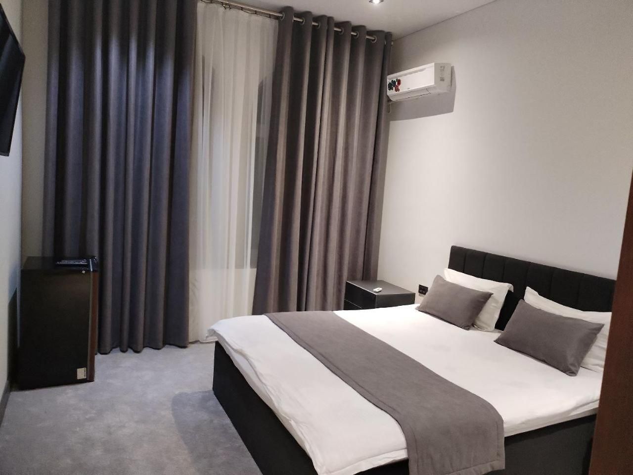 Guest House Rohat