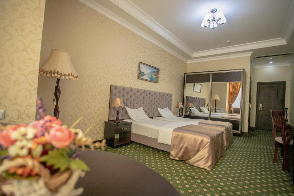 Gloria hotel