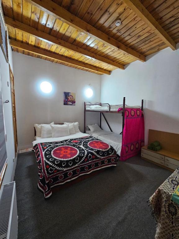 Sim-Sim Hostel & Backpackers Yousef Steel