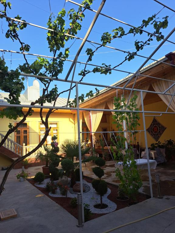Royal Lux Guest House