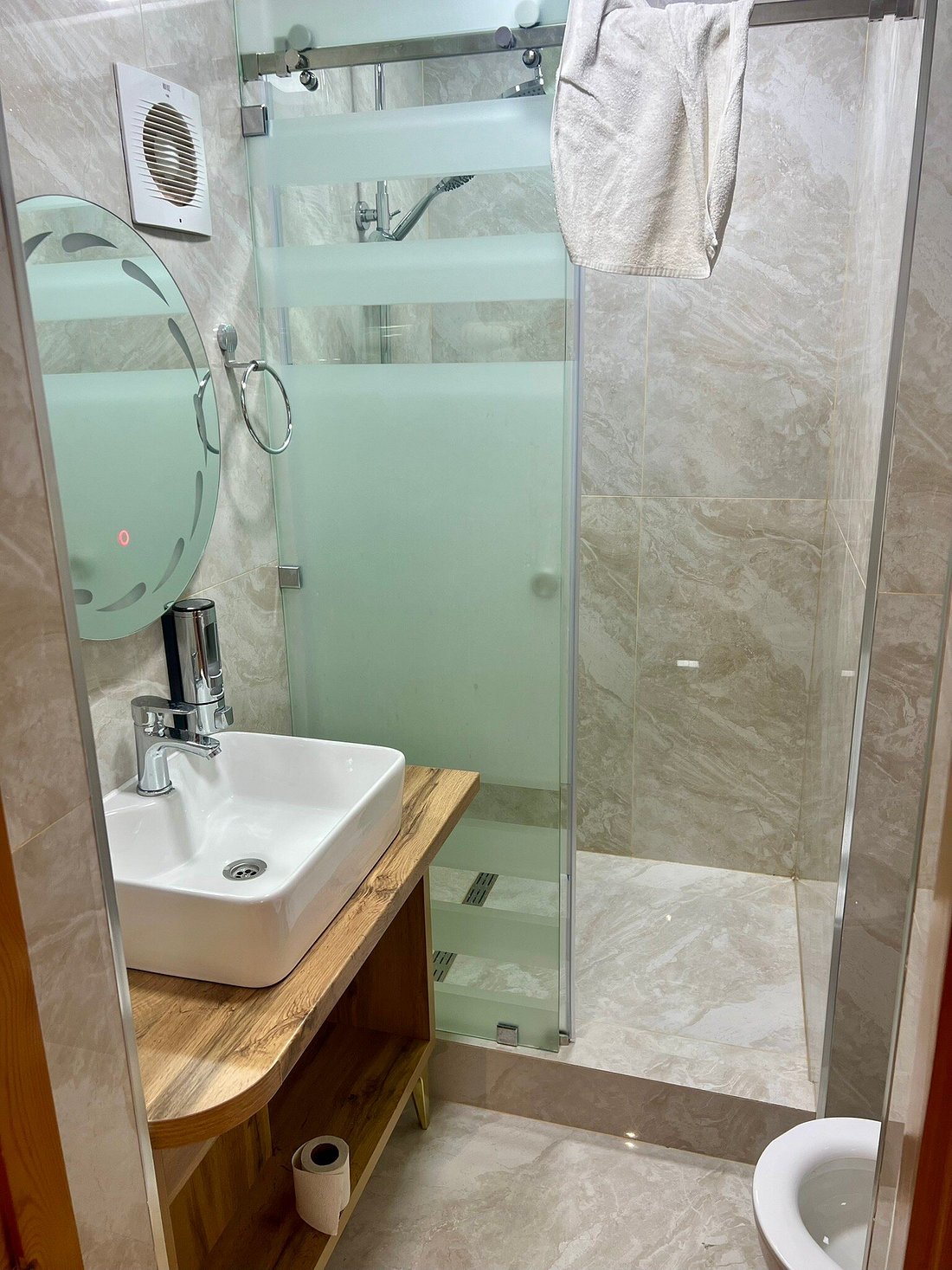 Sarrafon Guest House